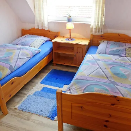 Apartment Buscher-1 *